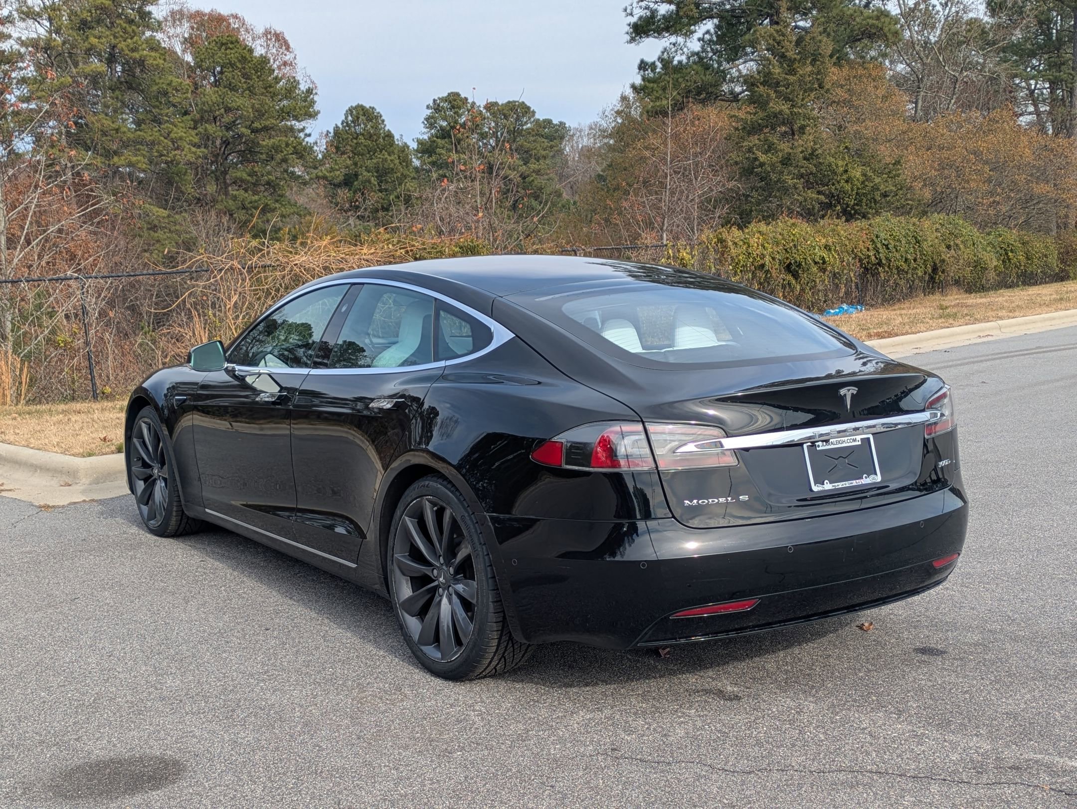 Used 2017 Tesla Model S 100D image 7