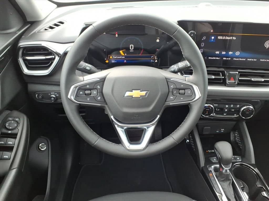 New 2026 Chevrolet TrailBlazer LT w/ Convenience Package FWD image 24