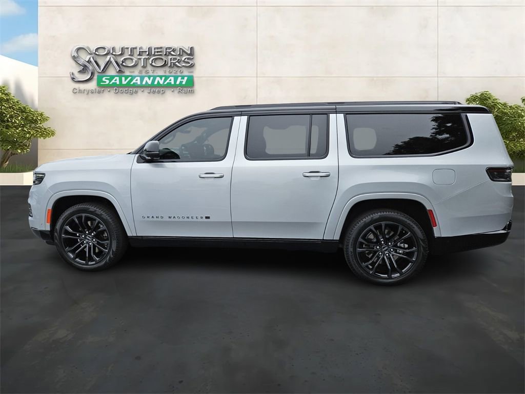 Used 2024 Jeep Grand Wagoneer L Series II w/ Quick Order Packagew 28T AWD/4WD image 2