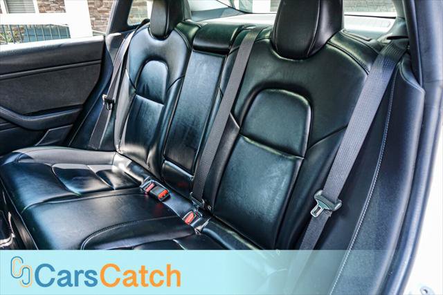 Used 2019 Tesla Model 3 Mid Range RWD image 31
