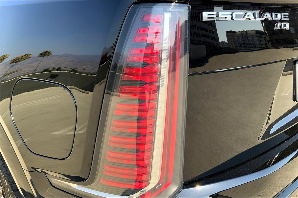 New 2026 Cadillac Escalade IQ Sport 1 image 15