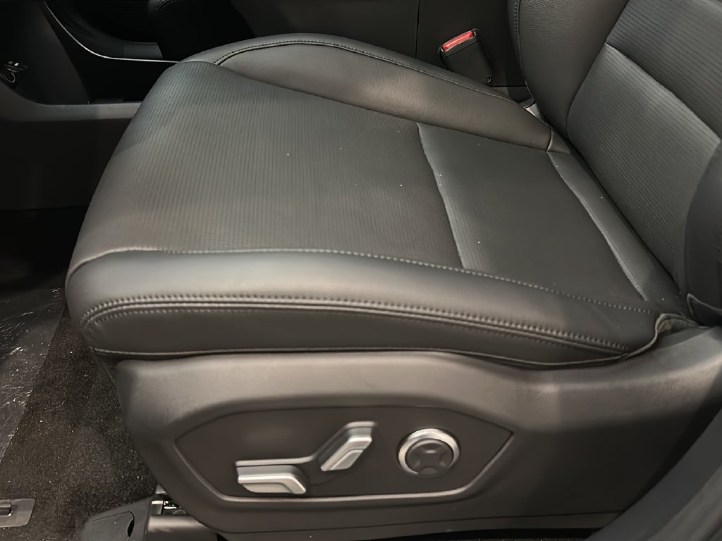 New 2026 Hyundai Santa Fe Limited AWD/4WD image 11