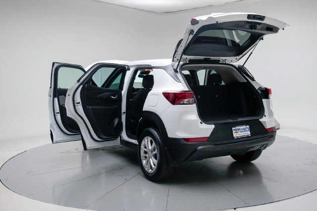 Used 2026 Chevrolet TrailBlazer LS w/ LS Convenience Package FWD image 19