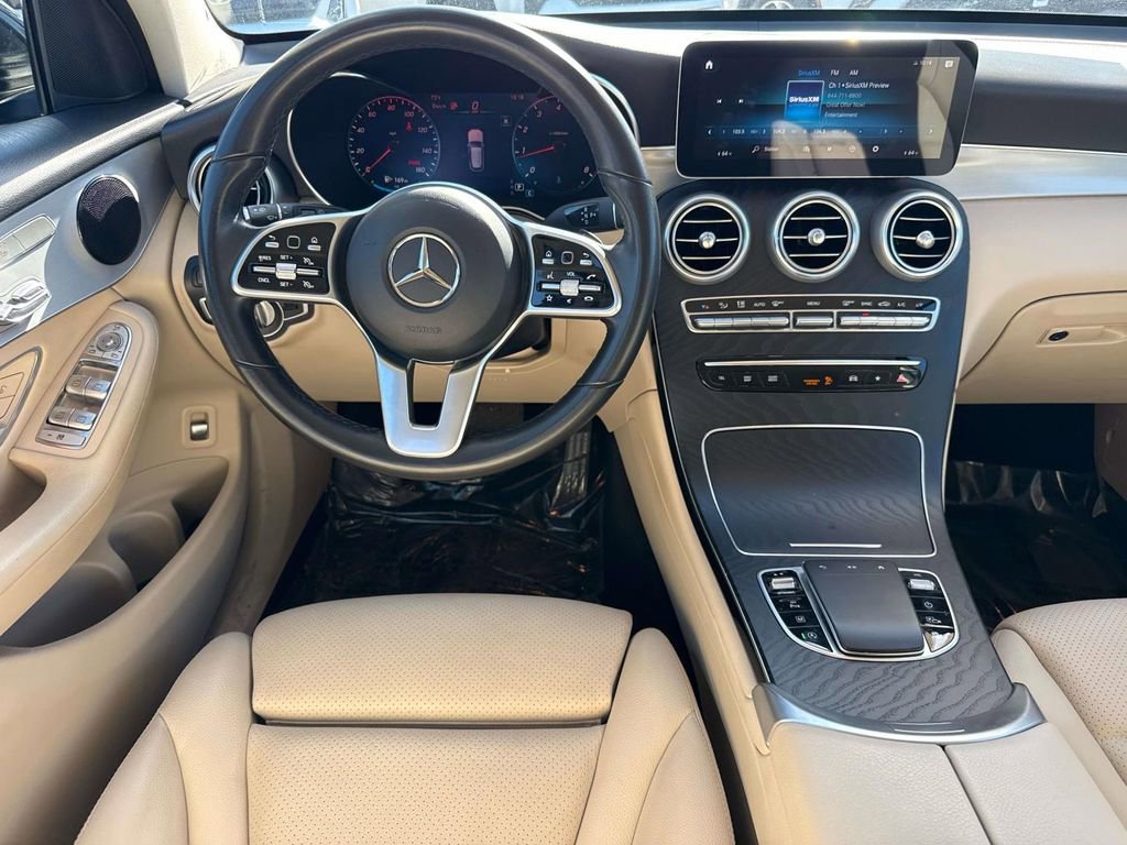 Used 2022 Mercedes-Benz GLC 300 4MATIC image 12
