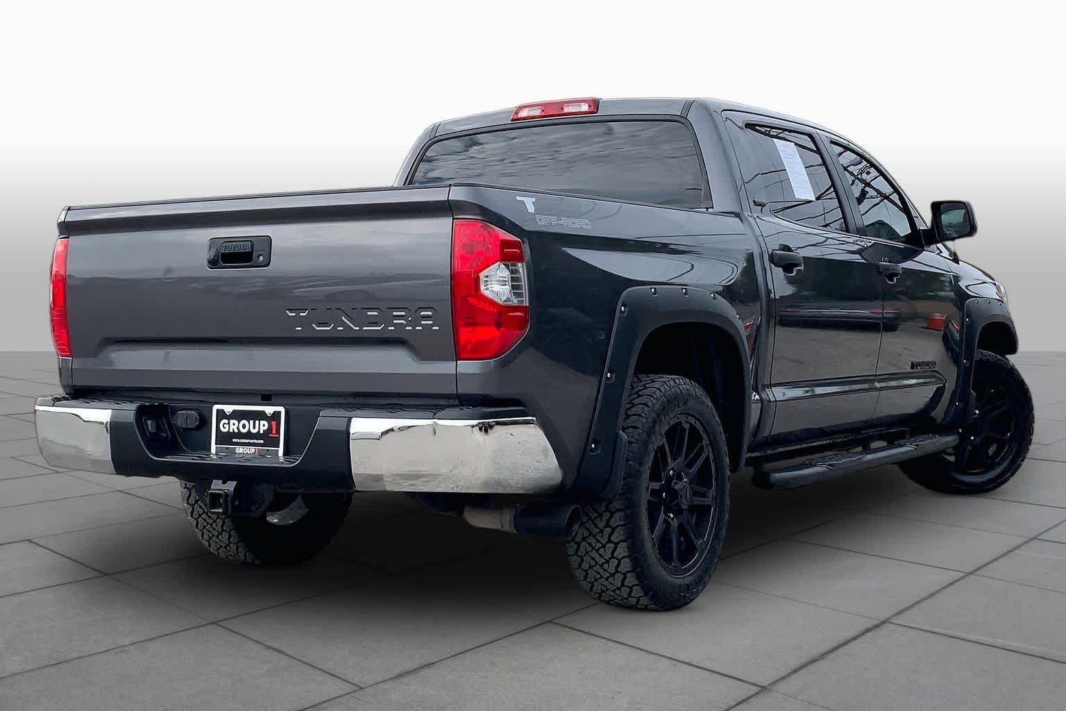 Used 2018 Toyota Tundra SR5 w/ SR5 Upgrade Package RWD image 13