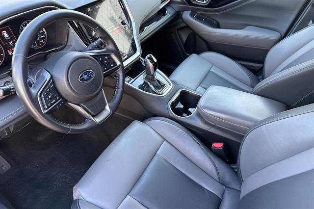 Used 2023 Subaru Outback Onyx Edition XT w/ Popular Package #2 image 9
