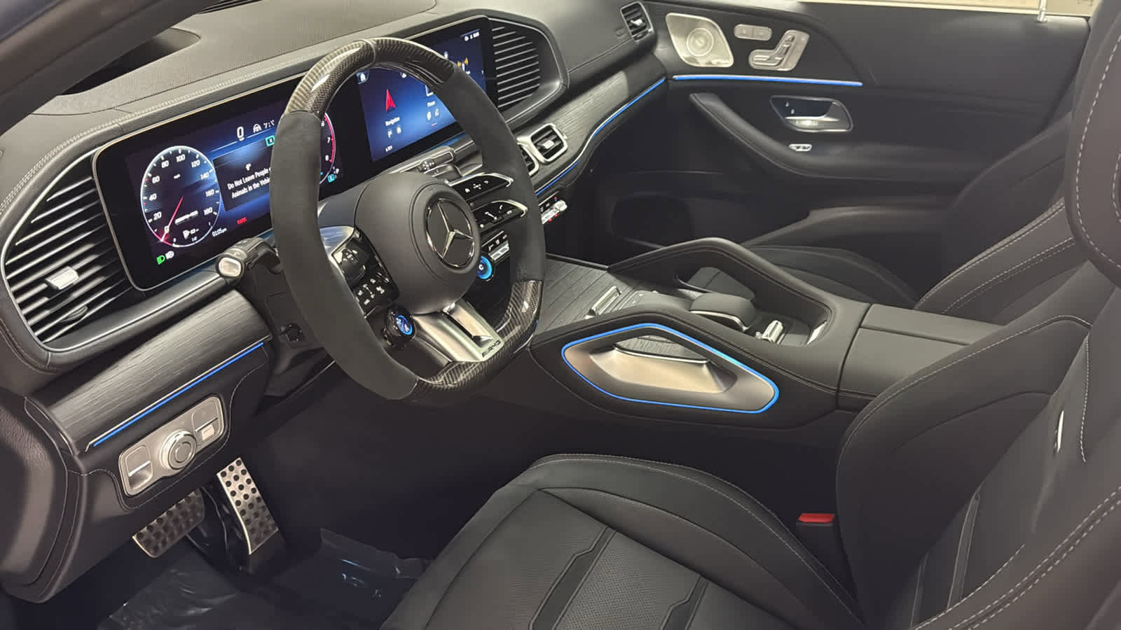 New 2026 Mercedes-Benz GLE 53 AMG 4MATIC Coupe image 30