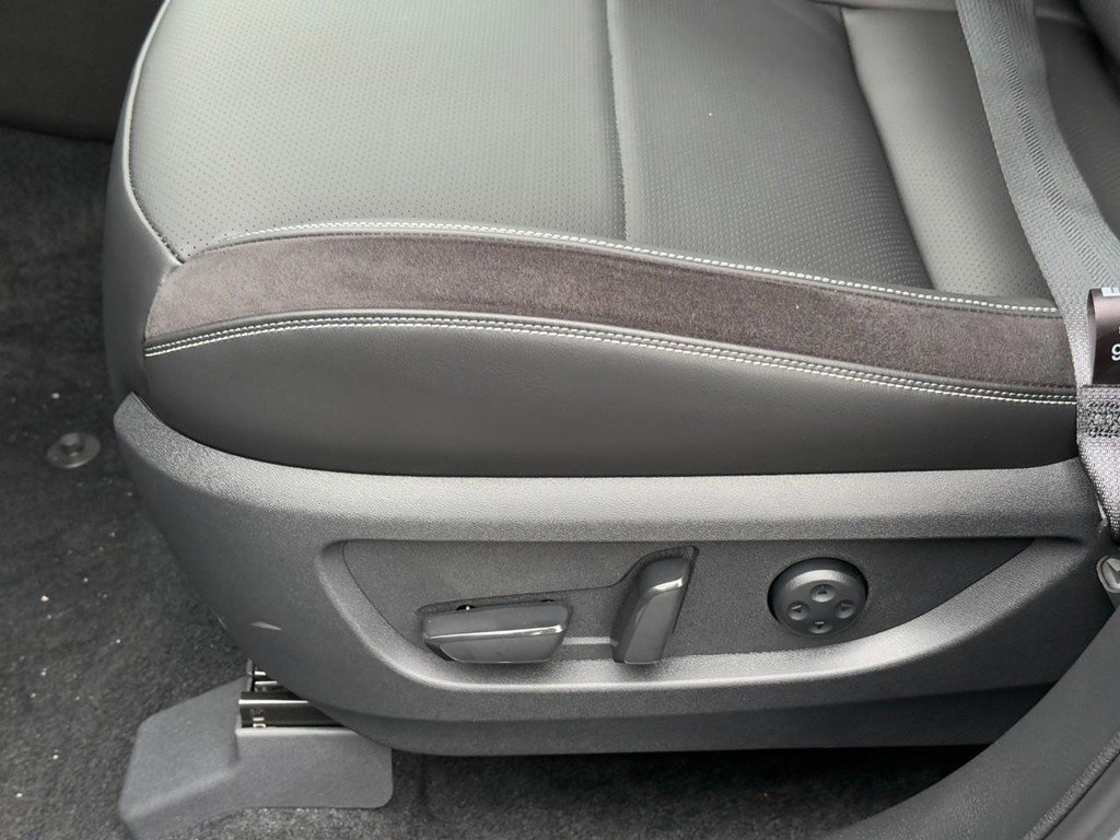 New 2025 INFINITI QX55 Sensory w/ Lighting Package image 15