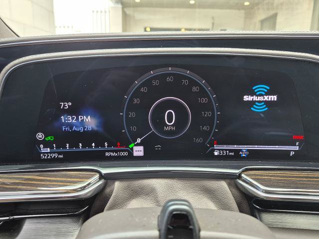 Used 2022 Cadillac Escalade Premium Luxury w/ Performance Package AWD/4WD image 23
