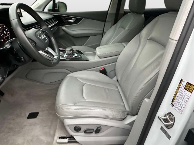 Used 2019 Audi Q7 3.0T Premium Plus AWD/4WD image 21