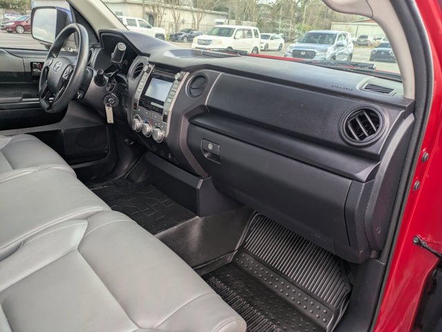 Used 2018 Toyota Tundra SR image 19