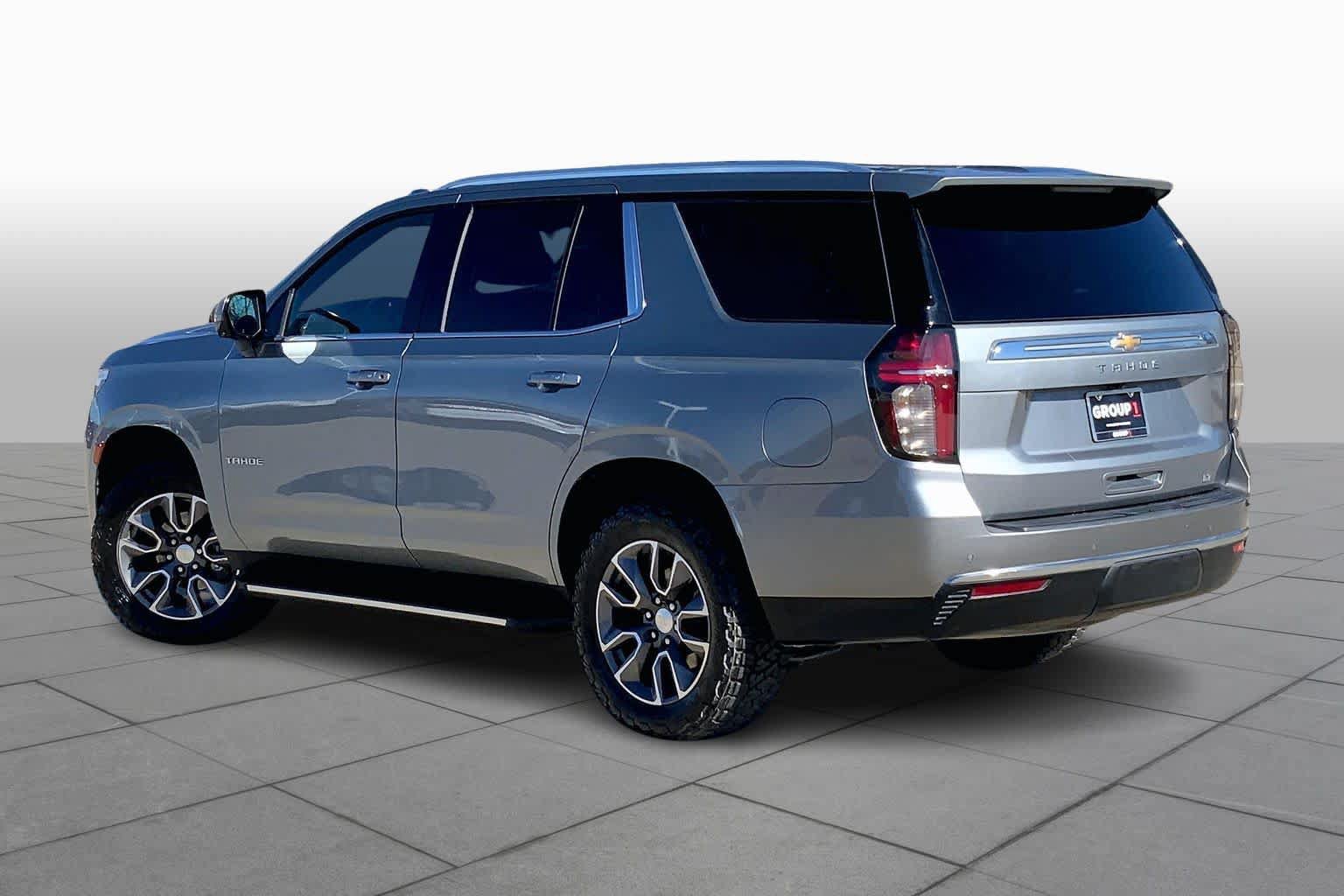 Used 2023 Chevrolet Tahoe LT w/ Luxury Package AWD/4WD image 12