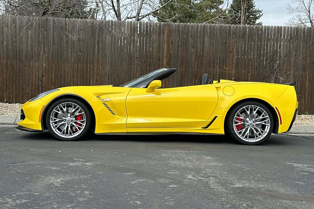 Used 2016 Chevrolet Corvette Z06 w/ 3LZ Preferred Equipment Group image 7