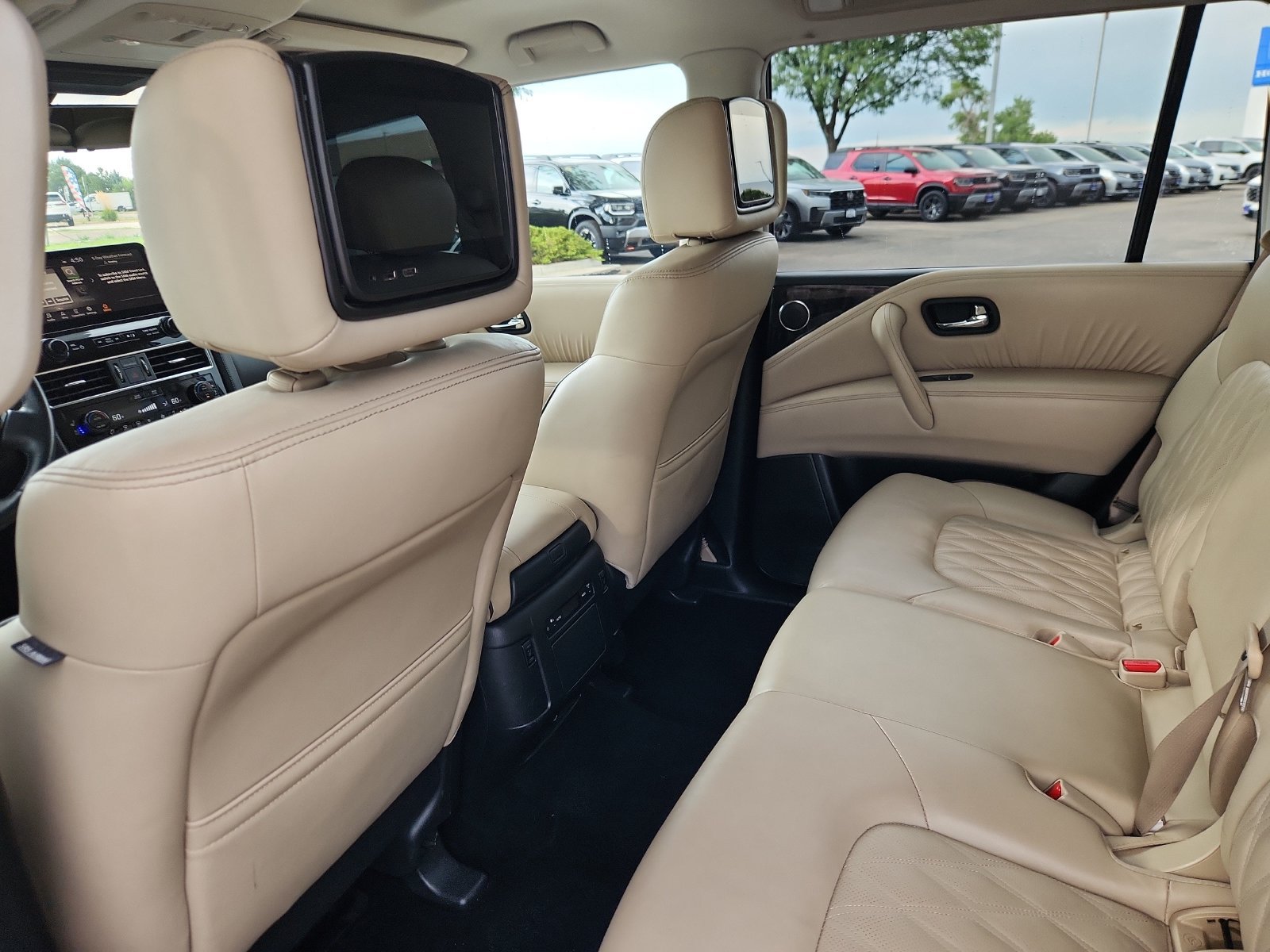 Used 2023 Nissan Armada Platinum w/ Cargo Package AWD/4WD image 12
