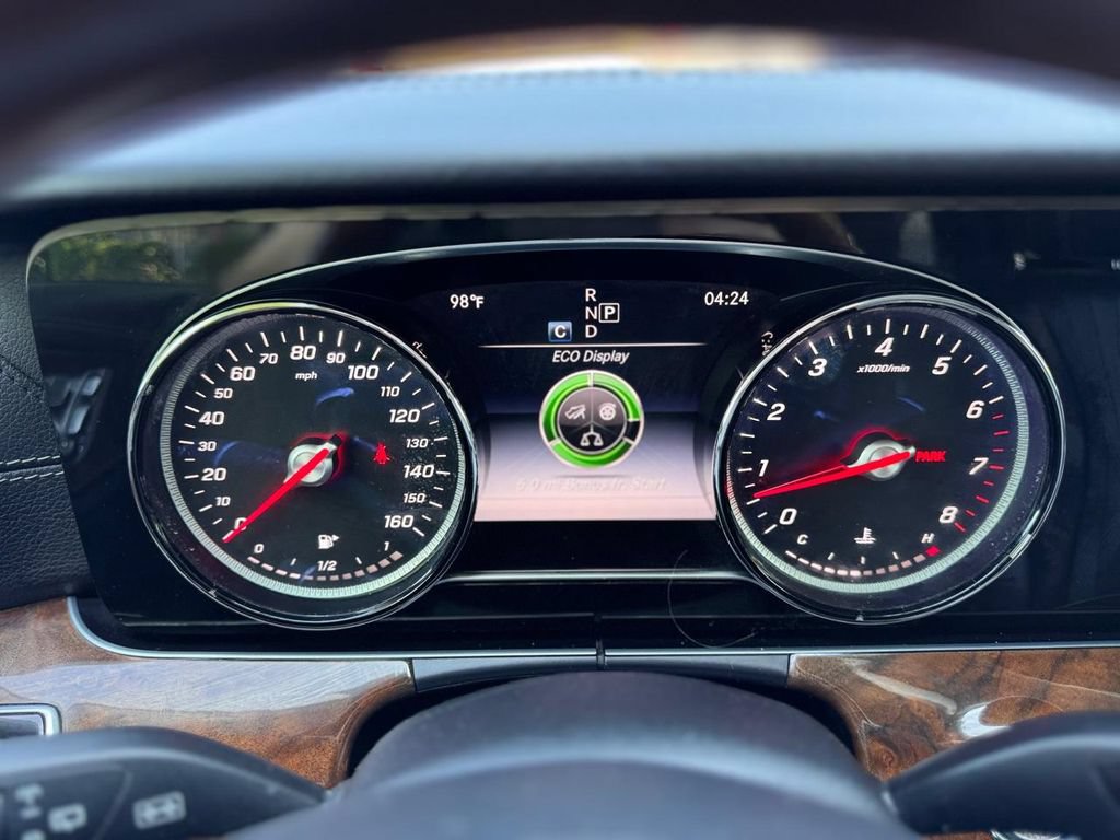 Used 2018 Mercedes-Benz E 400 4MATIC Wagon image 15