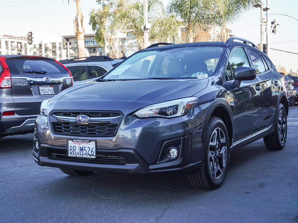 Used 2020 Subaru Crosstrek 2.0i Limited w/ Moonroof Package w/Navigation AWD/4WD image 3