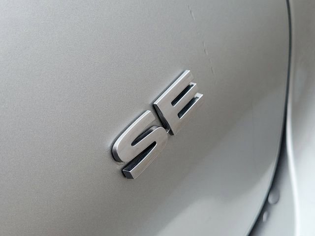 Used 2024 Mitsubishi Outlander SE image 9