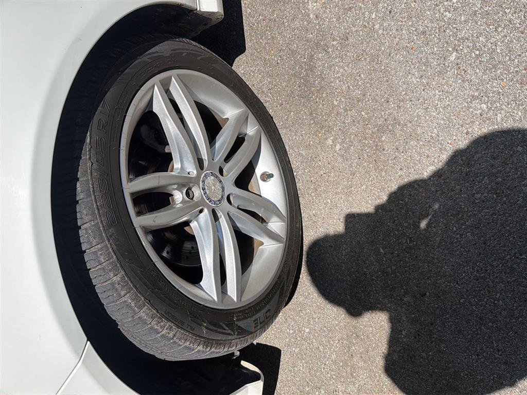 Used 2013 Mercedes-Benz C 250 Sedan image 9