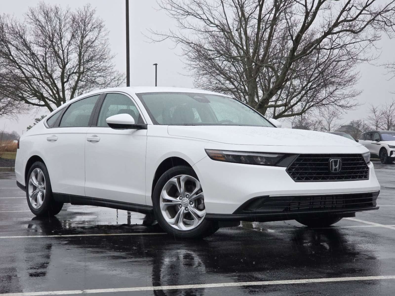 Used 2024 Honda Accord LX image 2