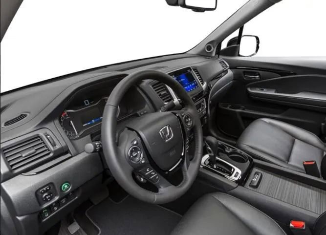 Used 2018 Honda Ridgeline RTL-E image 2