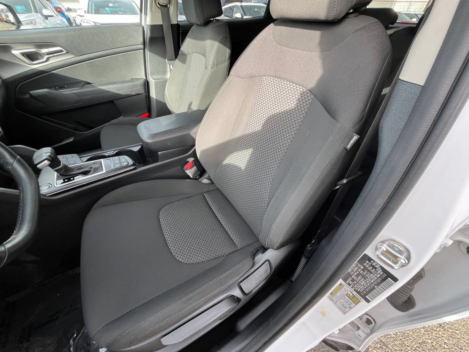 Used 2026 Kia Sportage LX FWD image 36