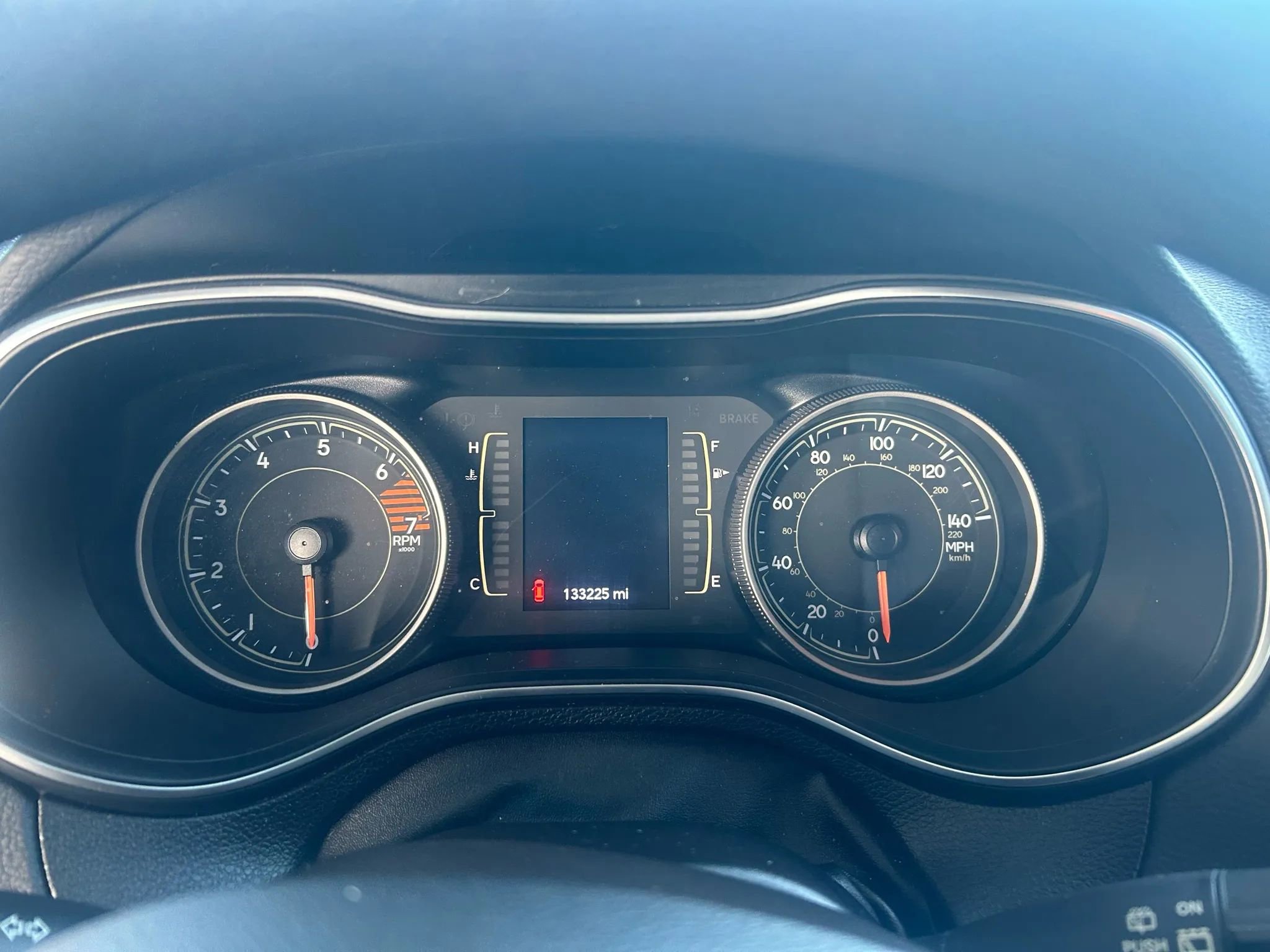 Used 2019 Jeep Cherokee Latitude w/ Popular Appearance Group image 15