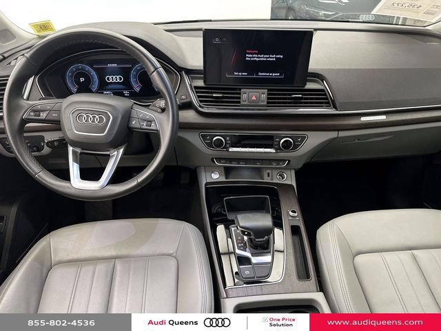 Used 2023 Audi Q5 2.0T Premium Plus w/ Premium Plus Package AWD/4WD image 15