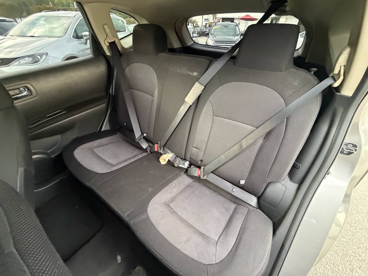 Used 2012 Nissan Rogue SV AWD/4WD image 26