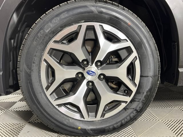 Used 2020 Subaru Forester Premium AWD/4WD image 10