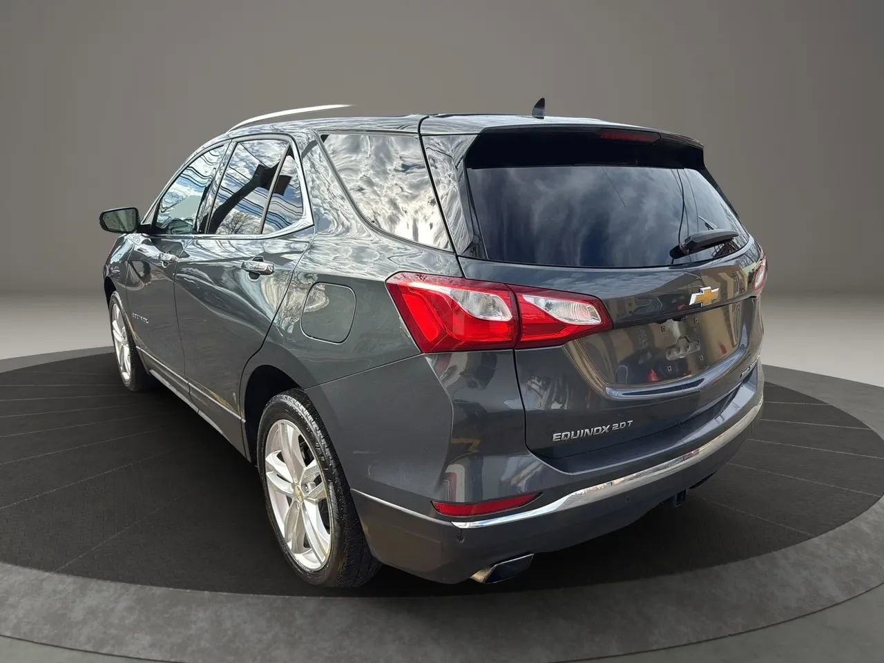 Used 2019 Chevrolet Equinox Premier AWD/4WD image 7