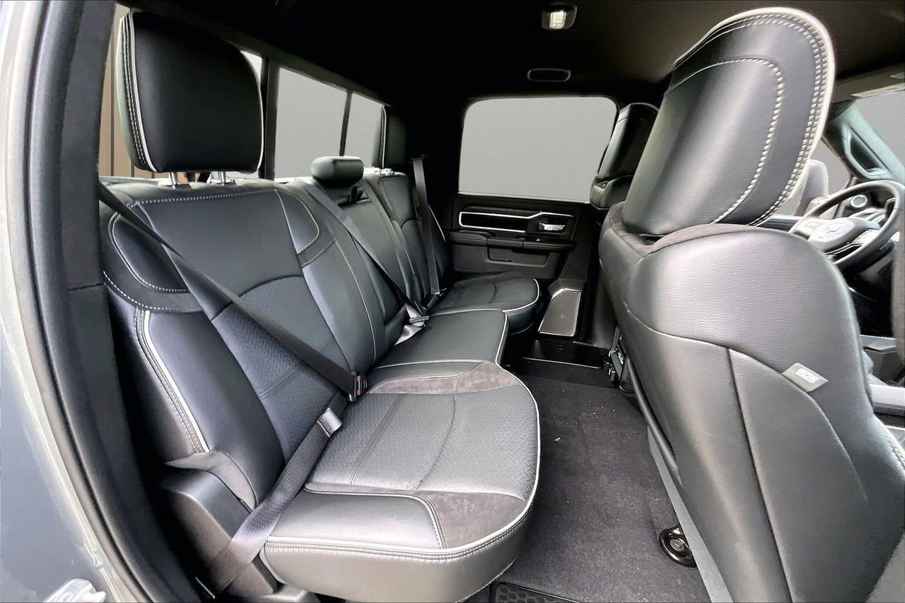 New 2026 RAM 2500 Laramie AWD/4WD image 22