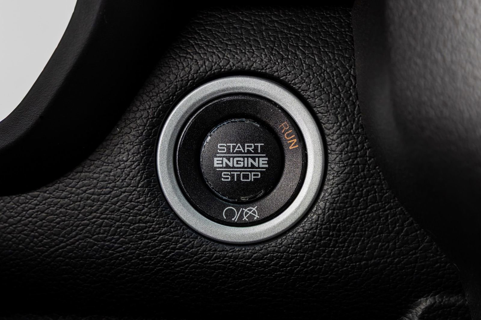 Used 2020 RAM 2500 Laramie image 22