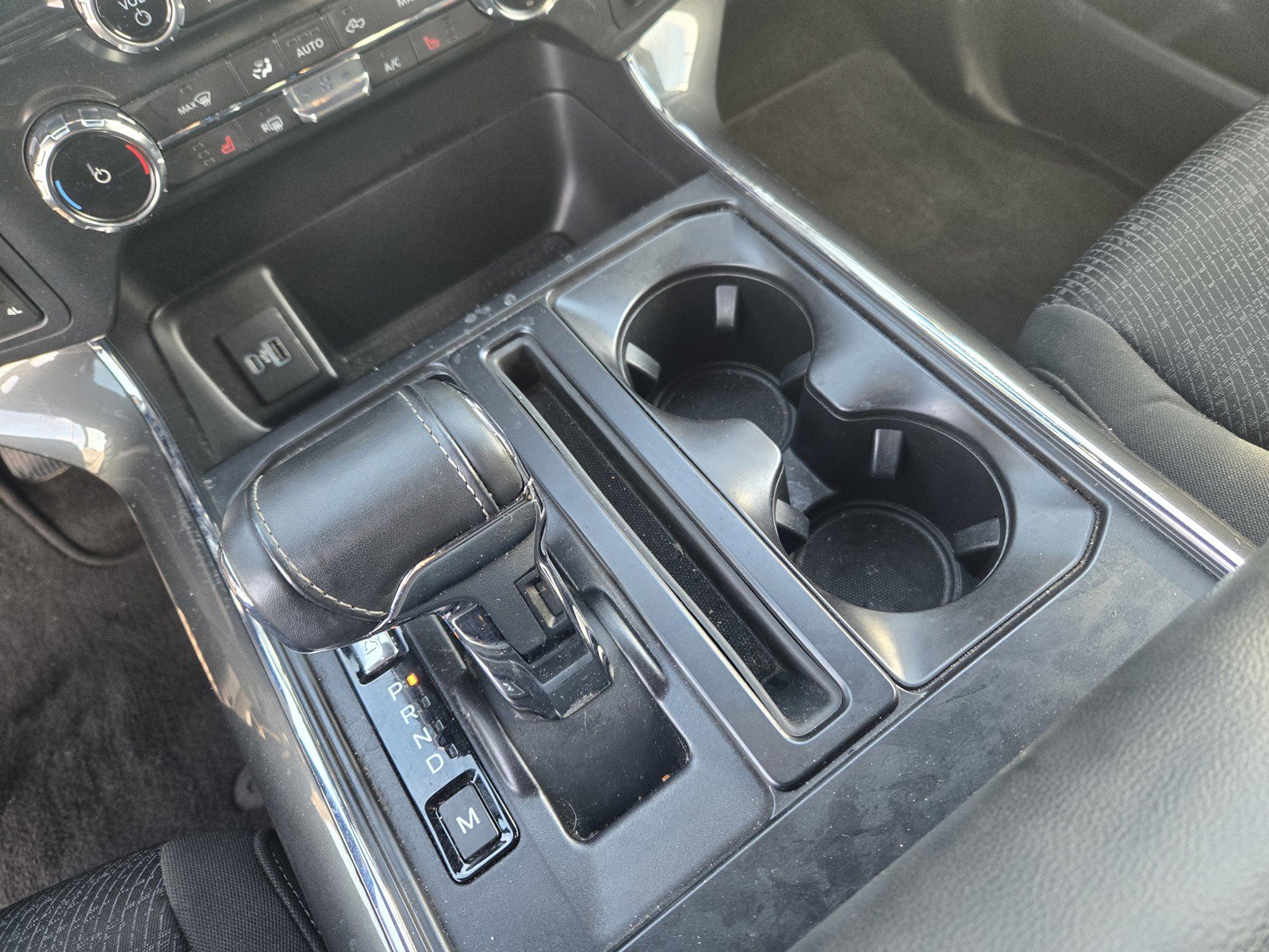 Used 2022 Ford F150 XLT w/ Equipment Group 302A High image 17