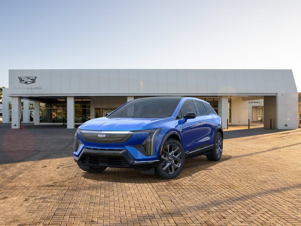 New 2026 Cadillac Optiq Luxury 2 RWD image 8