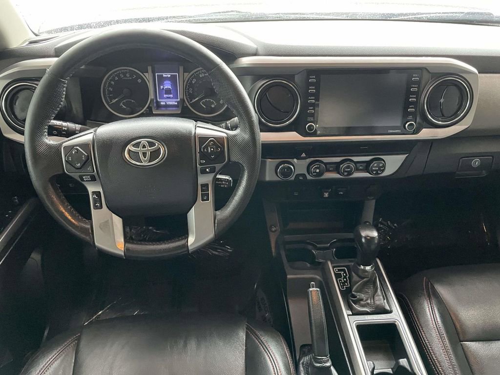 Used 2020 Toyota Tacoma SR5 image 22
