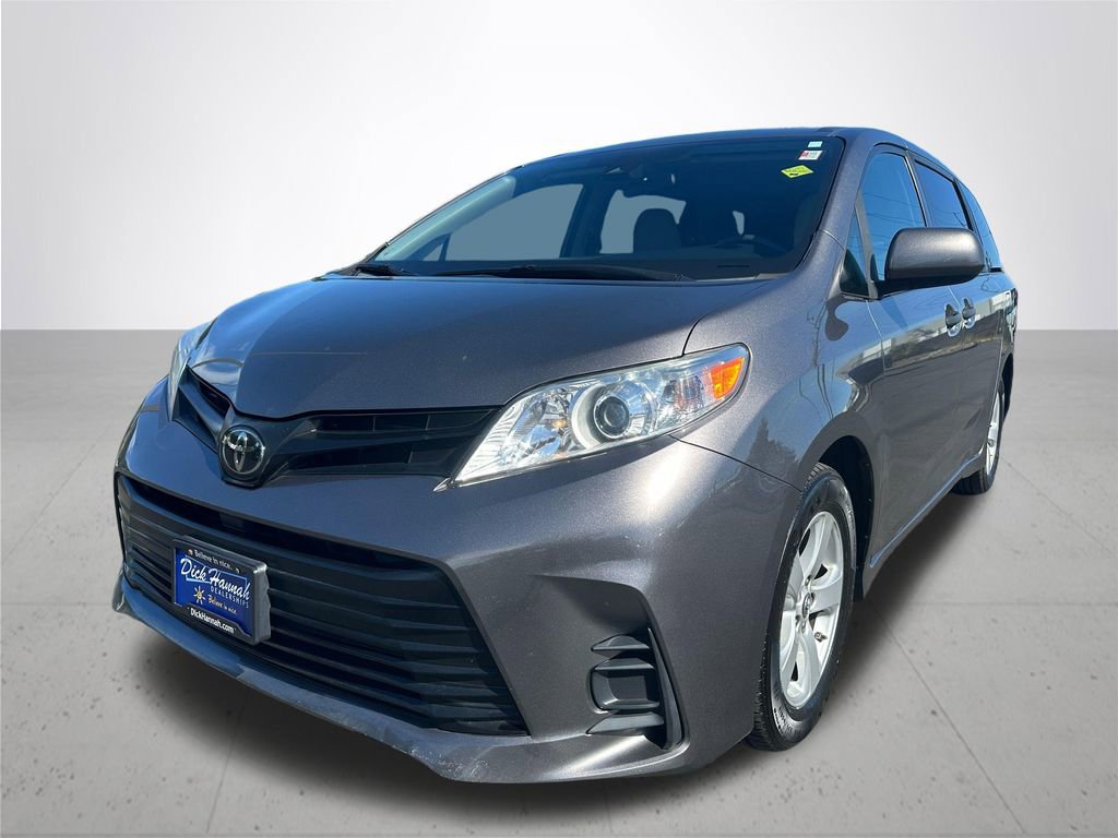 Used 2020 Toyota Sienna L FWD image 2