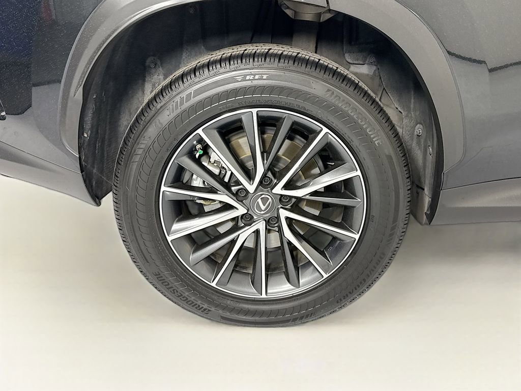 Certified 2022 Lexus NX 350h AWD image 33