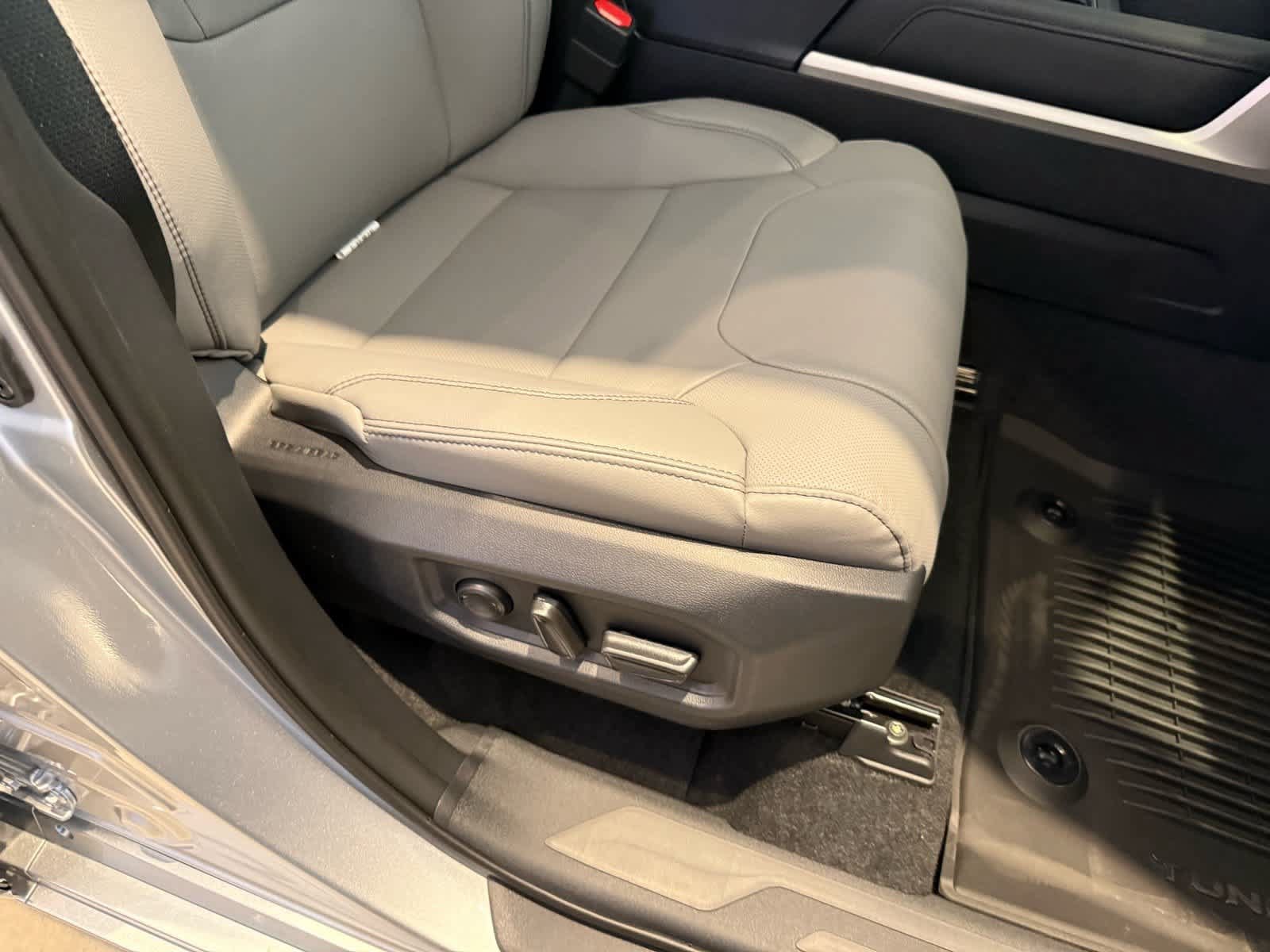 New 2026 Toyota Tundra Limited w/ TRD Off-Road Package AWD/4WD image 22