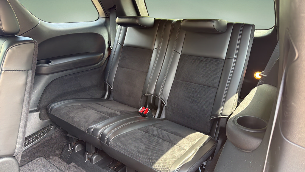 Used 2018 Dodge Durango GT w/ Blacktop Package AWD/4WD image 17