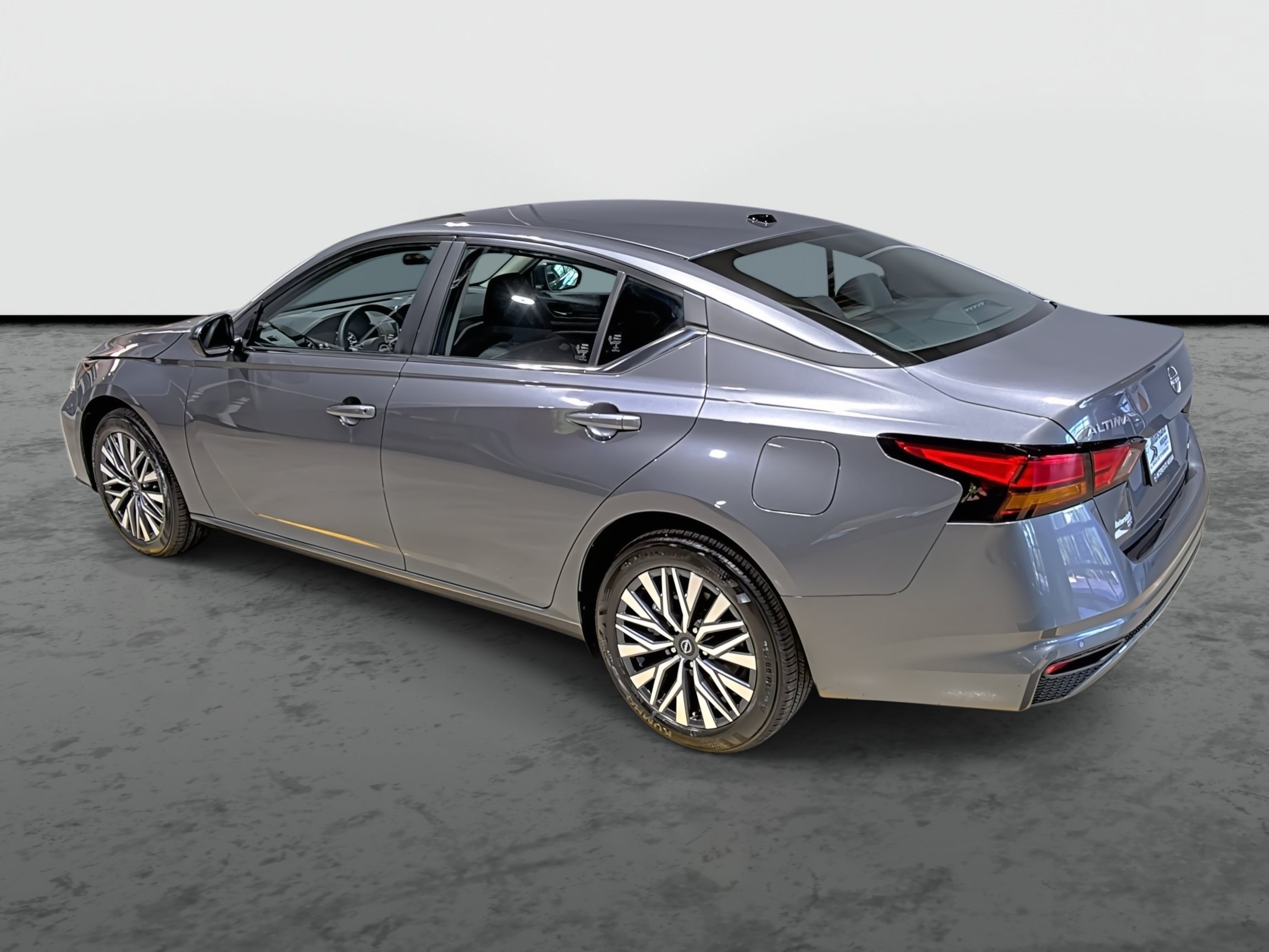 New 2026 Nissan Altima 2.5 SV AWD/4WD image 2