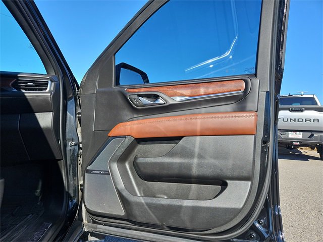 Used 2023 GMC Yukon Denali Ultimate image 27
