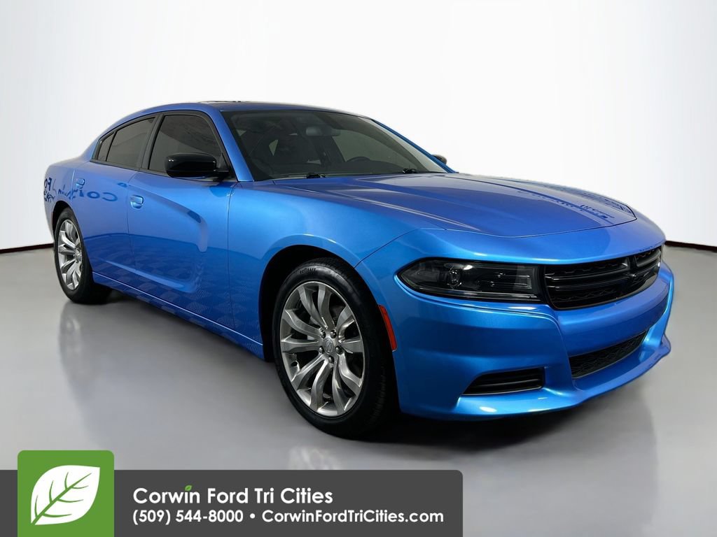 Used 2023 Dodge Charger SXT RWD image 1