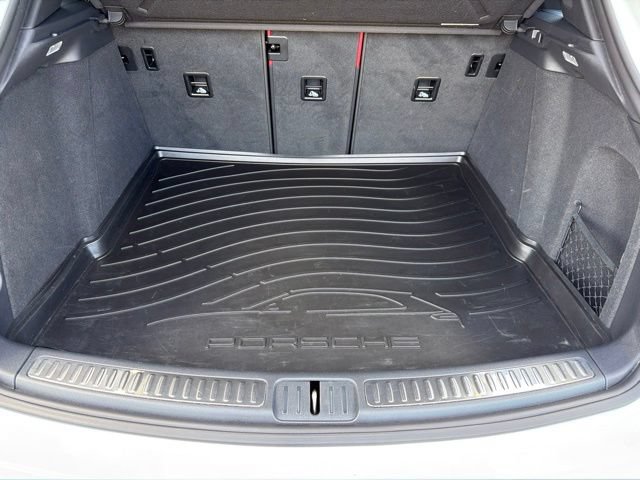 Used 2022 Porsche Macan S AWD/4WD image 19