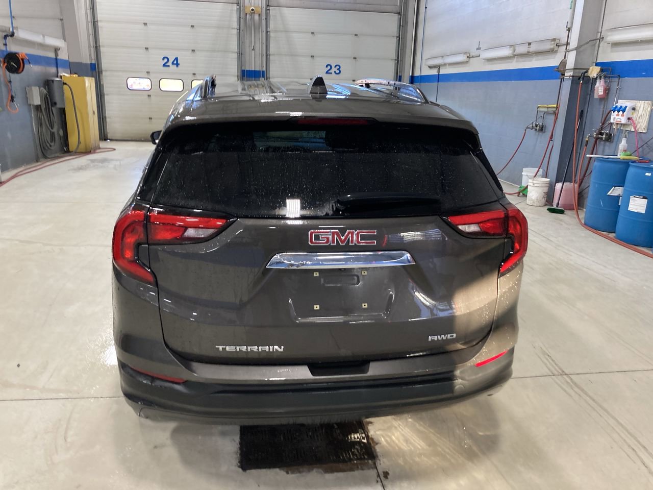 Used 2019 GMC Terrain SLE w/ Driver Convenience Package AWD/4WD image 6