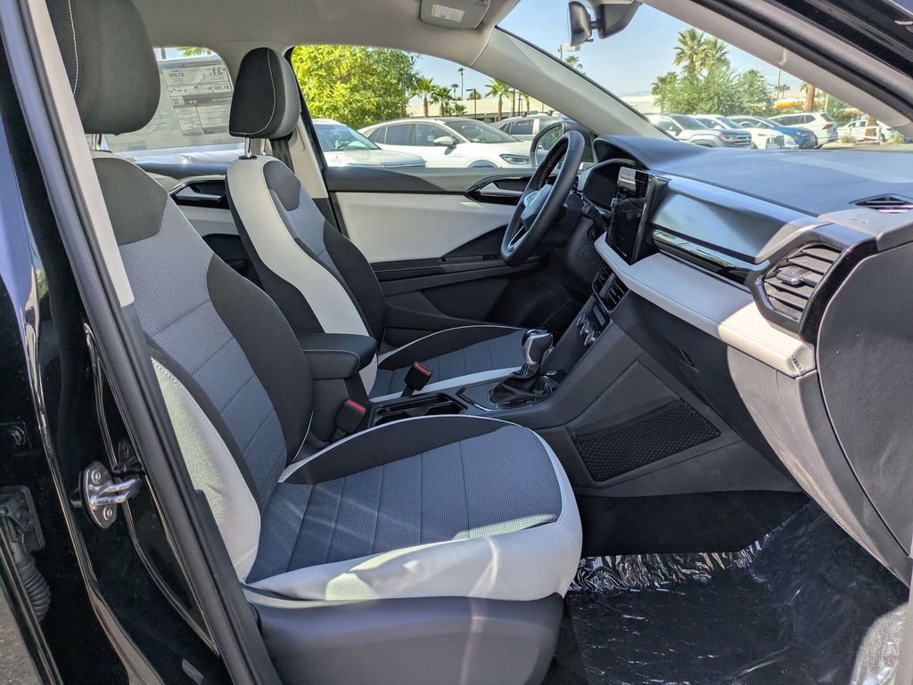 Certified 2025 Volkswagen Taos S FWD image 20