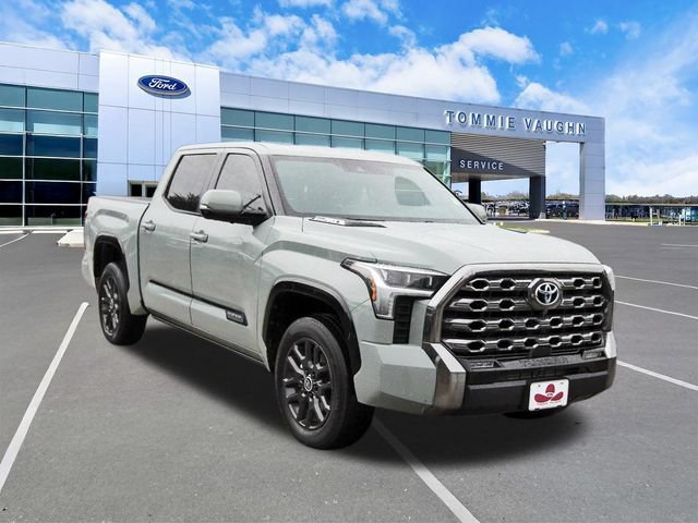 Used 2024 Toyota Tundra Platinum AWD/4WD image 6