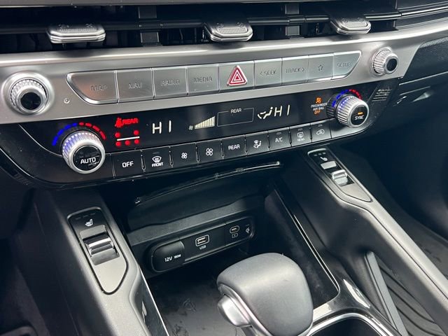 Certified 2023 Kia Telluride S image 19