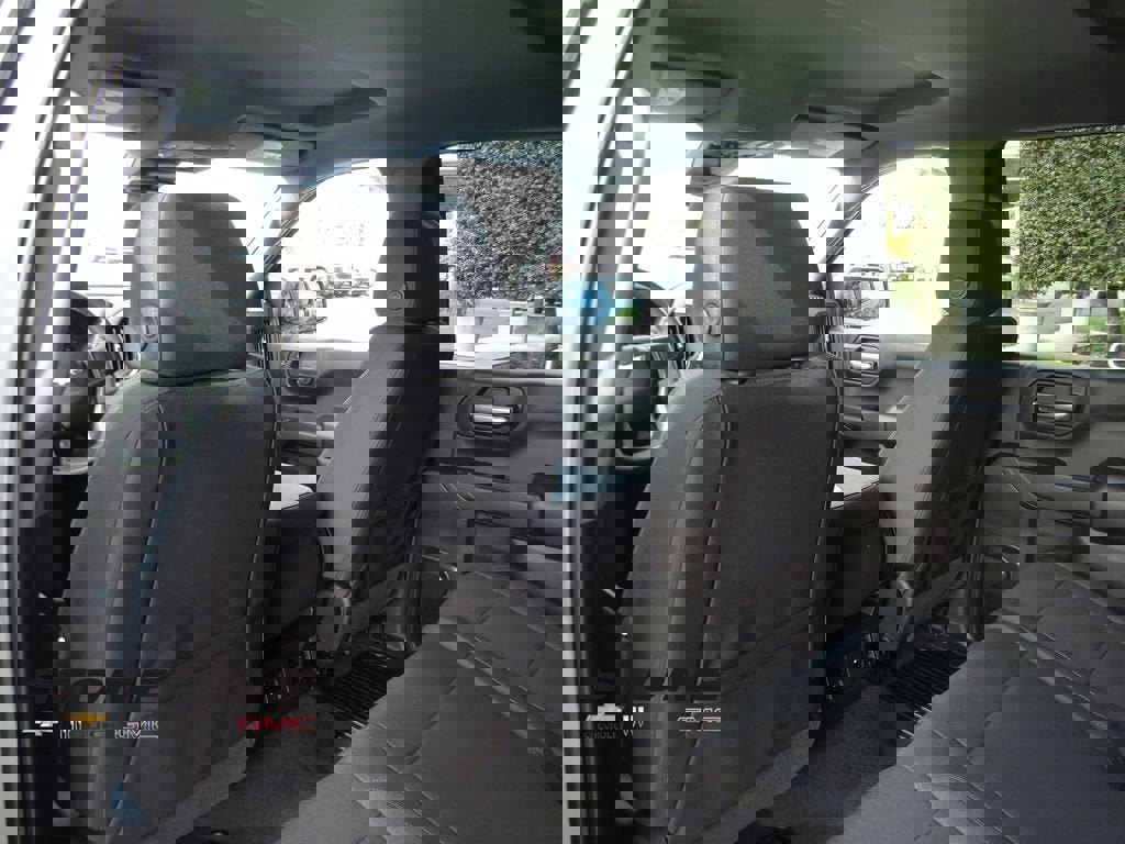 New 2026 Chevrolet Silverado 1500 Custom image 20