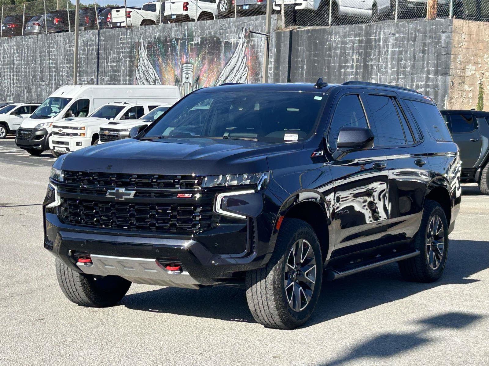 Used 2024 Chevrolet Tahoe Z71 AWD/4WD image 3