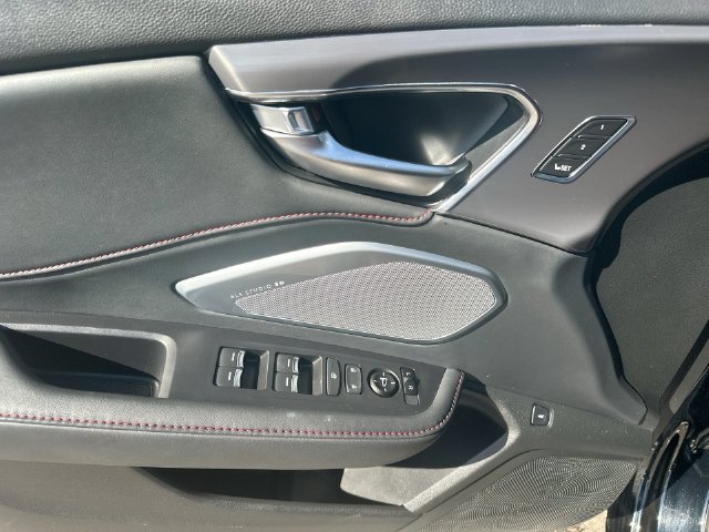 Used 2021 Acura RDX w/ Advance Package AWD/4WD image 16